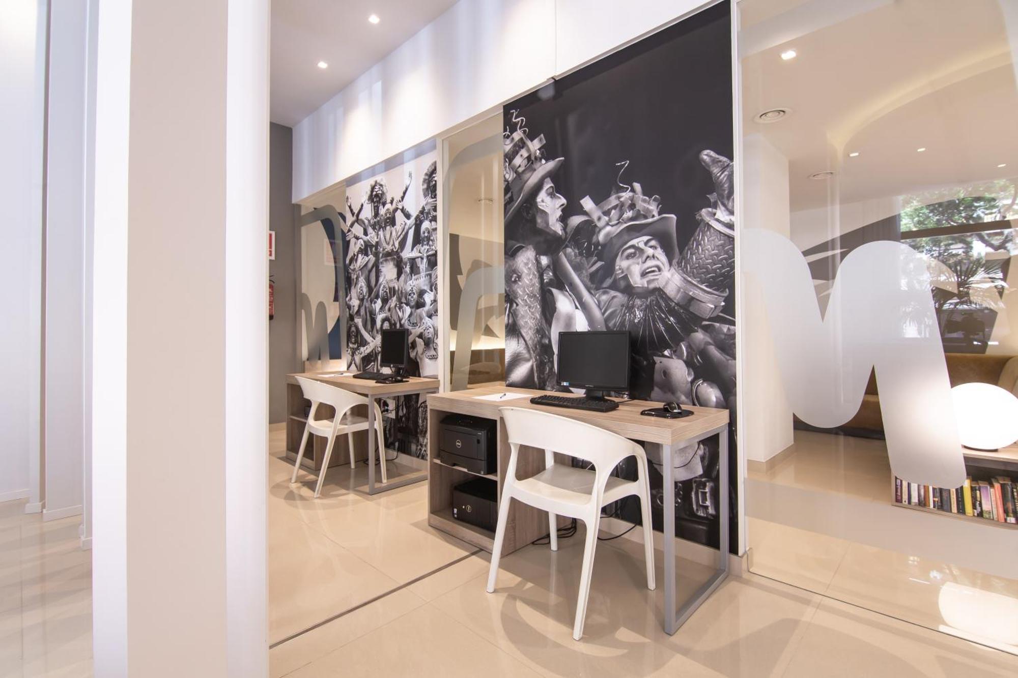 โรงแรมมอนเต ปวยร์ตาเตียร์รา กาดิซ ภายนอก รูปภาพ